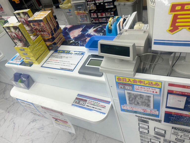 TCGショップ193名駅太閤店 レジカウンター